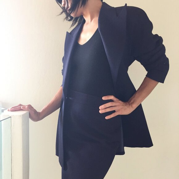 Vintage Laurence Seger Peak Lapel Blazer and Skirt Suit - Picture 3 of 5